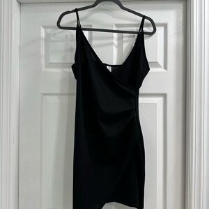 Asymmetrical bodycon mini dress
Black Women's Dress